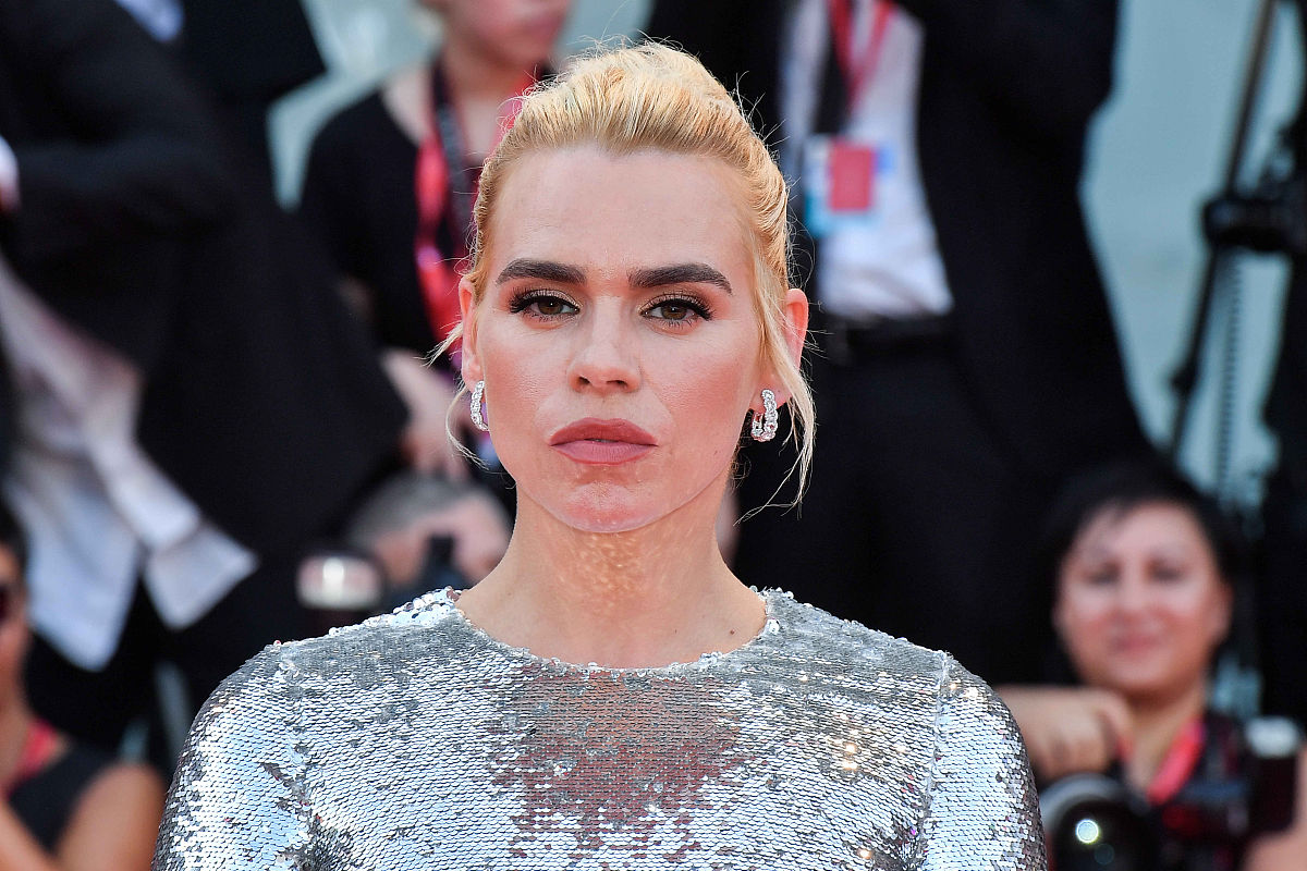 用麦茨的八大组合段理论分析影片《让风带着我起飞》需要用八大段理论进行详细分析至少5000字