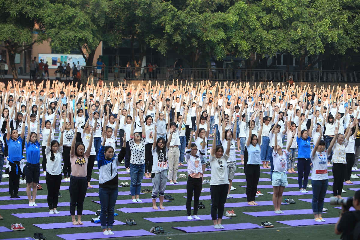 重庆涪陵第五中学航空服务专业介绍 - 广阔就业前景与未来发展