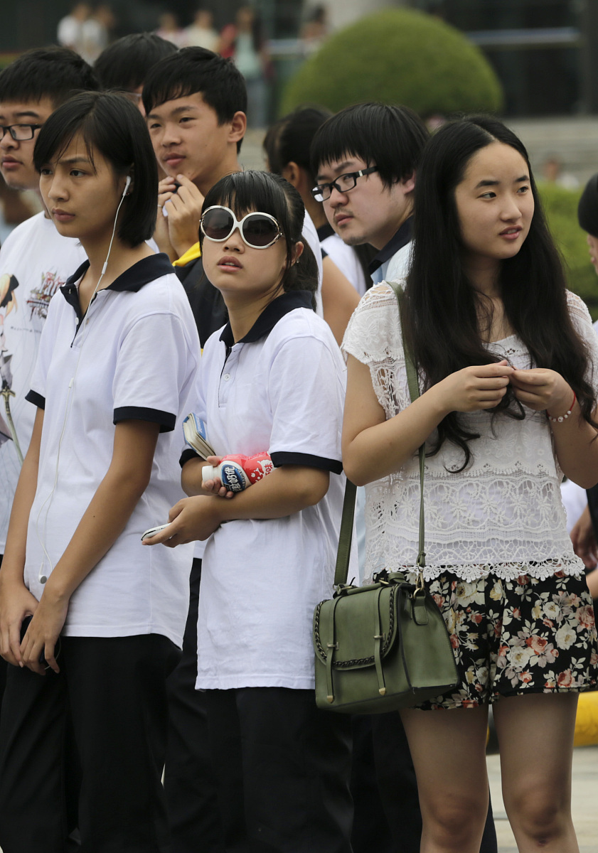 四川初中女生上什么中专学校好？选择指南