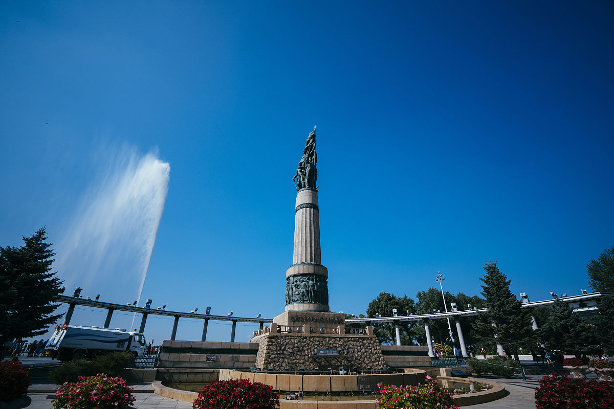 哈尔滨市防洪纪念塔：缅怀抗洪精神，感悟防灾重要性
