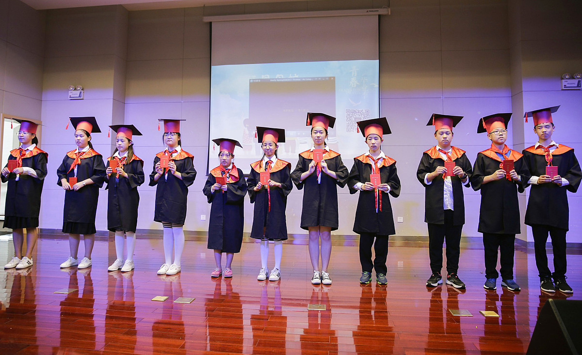 重庆护理学校临床医学五年医学学士毕业后，工作需要考哪些证？