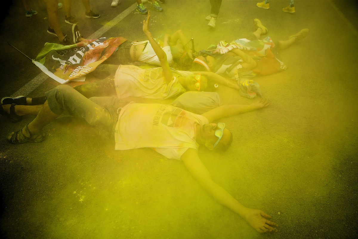 2017年6月17日,北京,2017 the color run彩色跑北京站在丰台园博园开