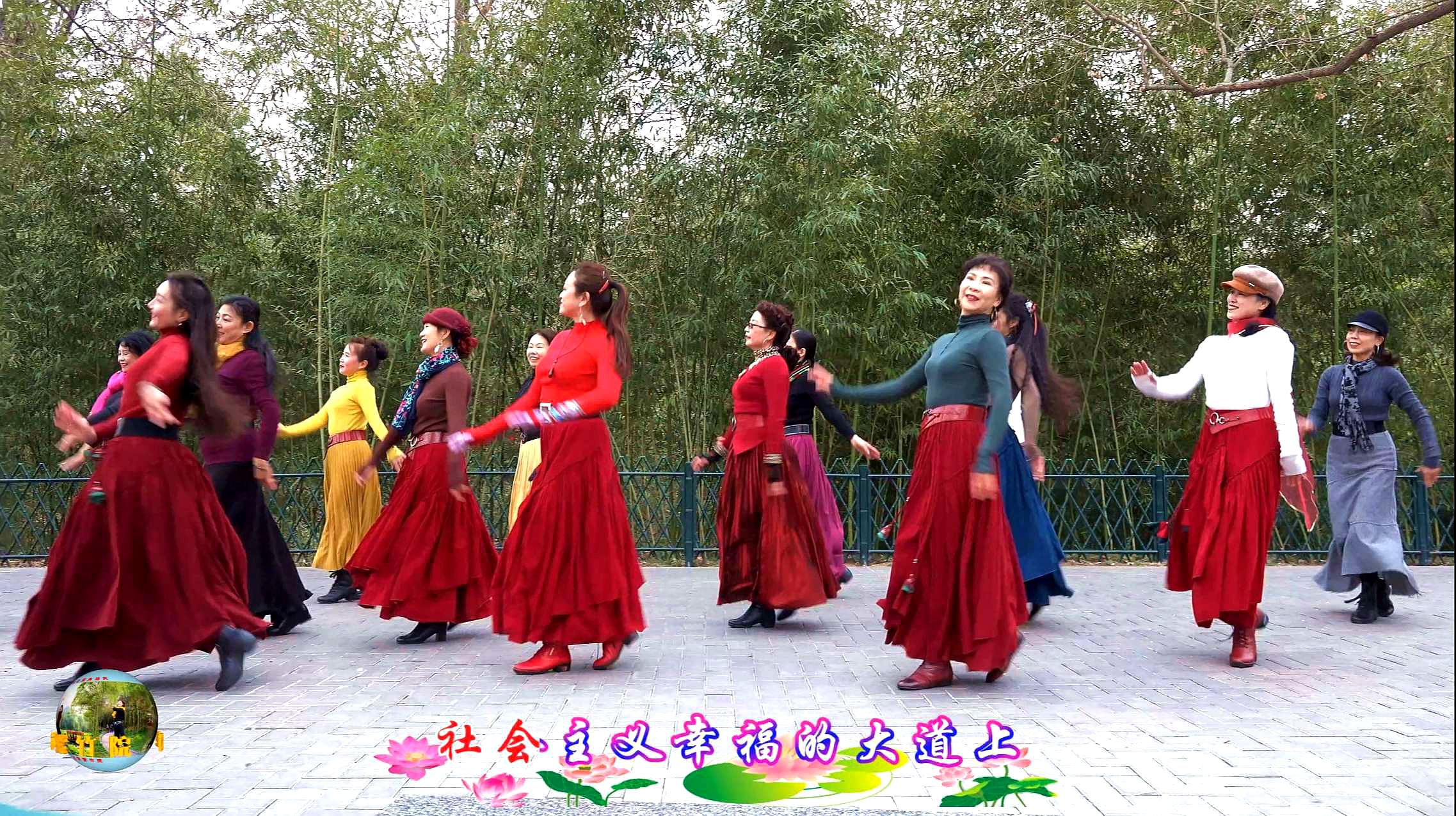 紫竹院广场舞《北京的金山上》,红色经典,百看不厌!