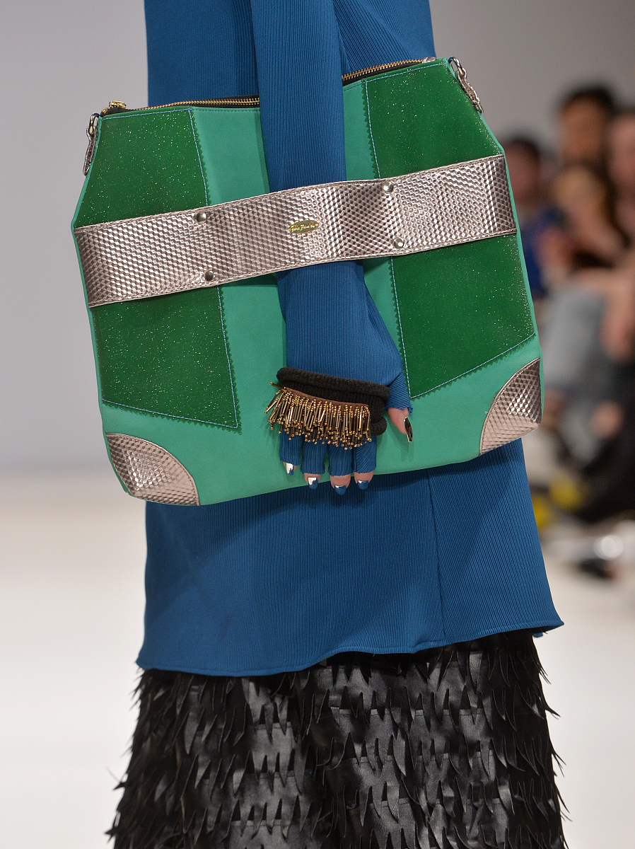 LOEWE 赶超 PRADA 成第二季度最热门品牌：Kylie Jenner 效应和独特设计引领潮流