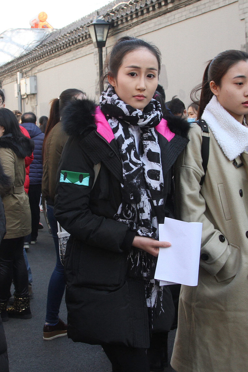 2016年2月17日,北京,中戏艺考美女如云.***_***中戏艺考