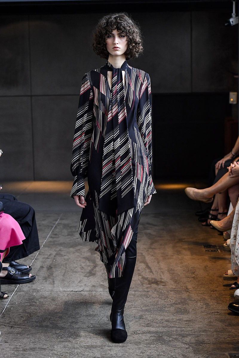 将下面的英文 翻译为中文