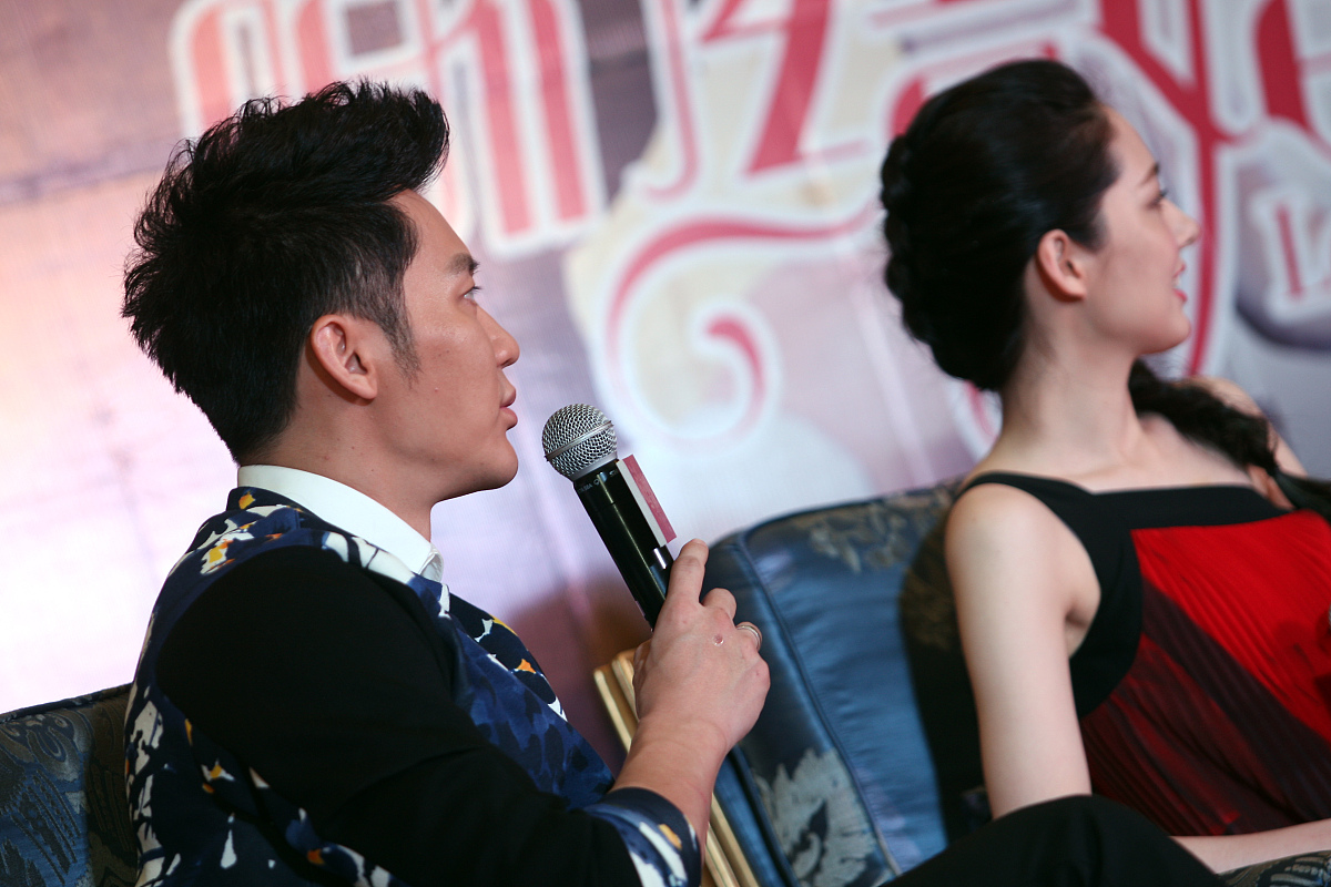 2015年03月31日,浙江杭州,电影《咱们结婚吧》举行宣传活动.***_***李