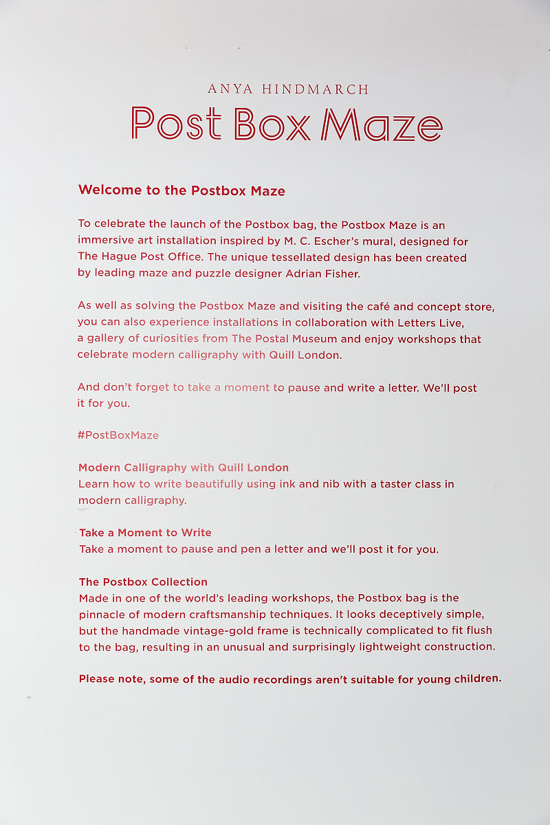 在使用 DocxTemplate 时怎么更改标题的大小字体