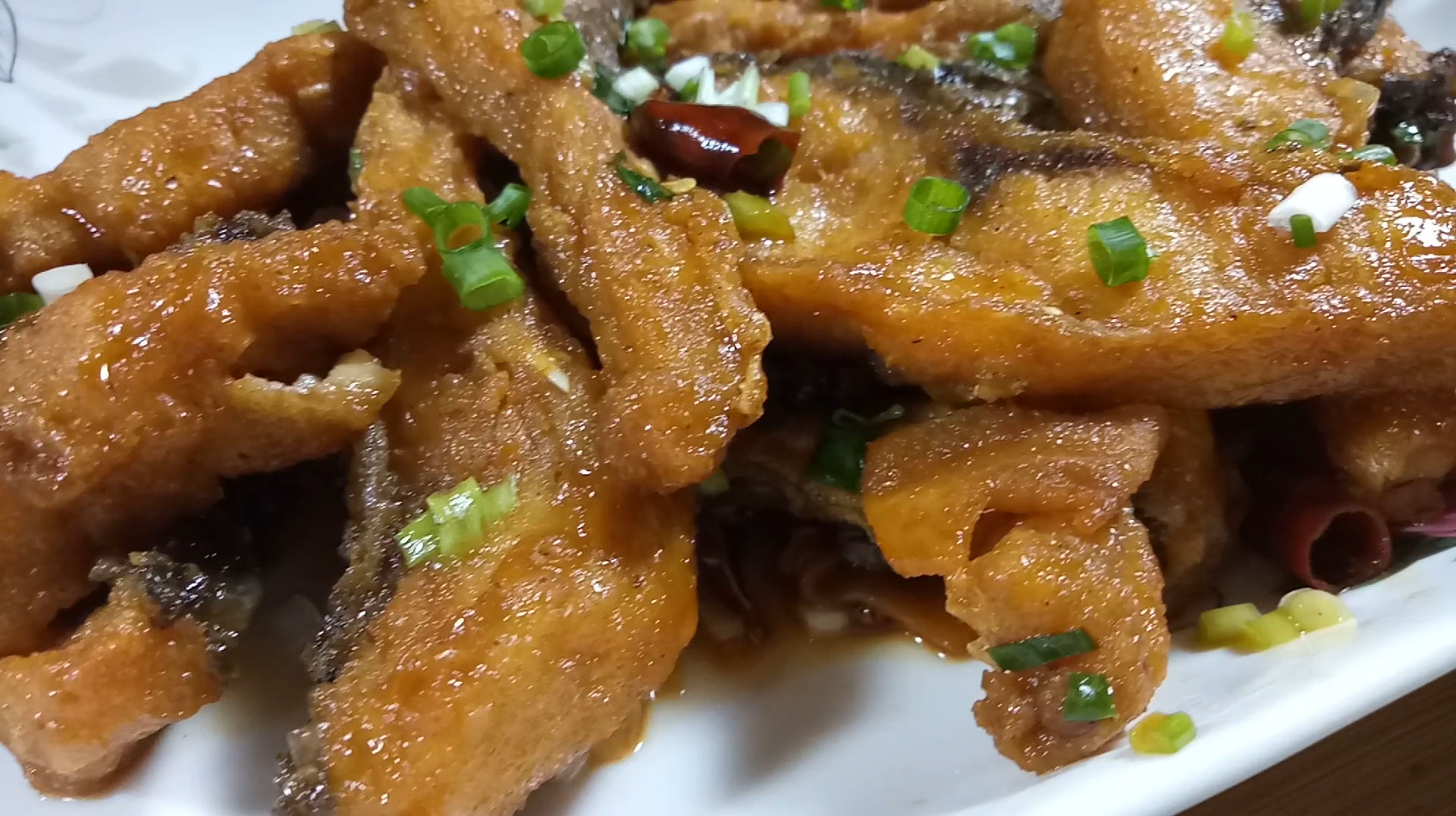 草鱼这样做实在太香了,好吃开胃下饭,学会了再也不怕来客人