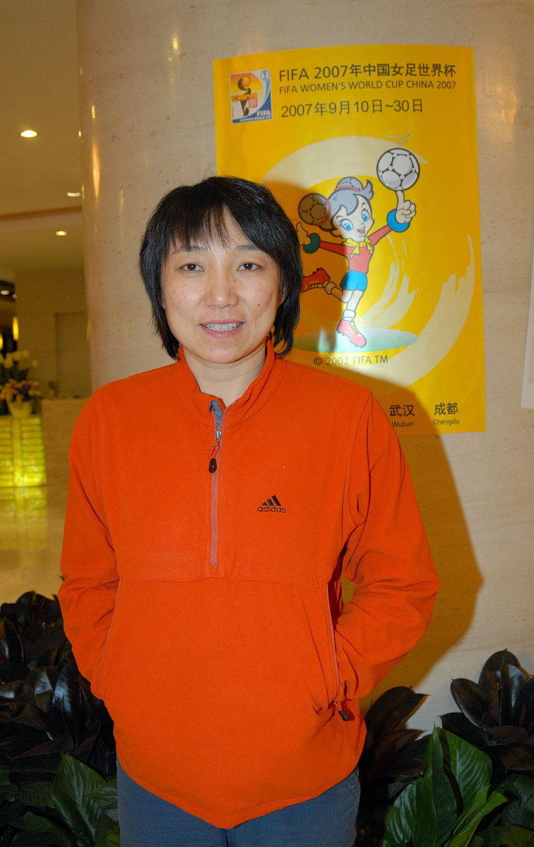 2007年2月2日,杭州,孙雯推广即将于9月在中国举办的女足世界杯.孙雯在