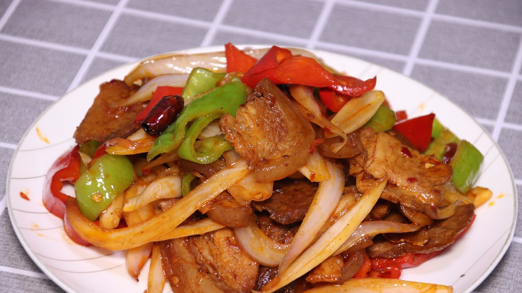 炒回锅肉时,多加这一步,出锅肥而不腻,上桌瞬间被扫光