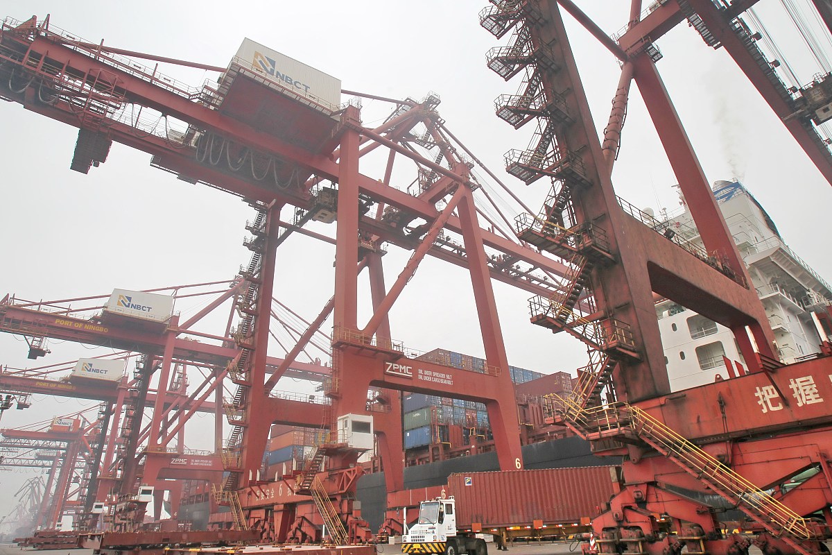 为什么南宁港口的基础设施相对薄弱