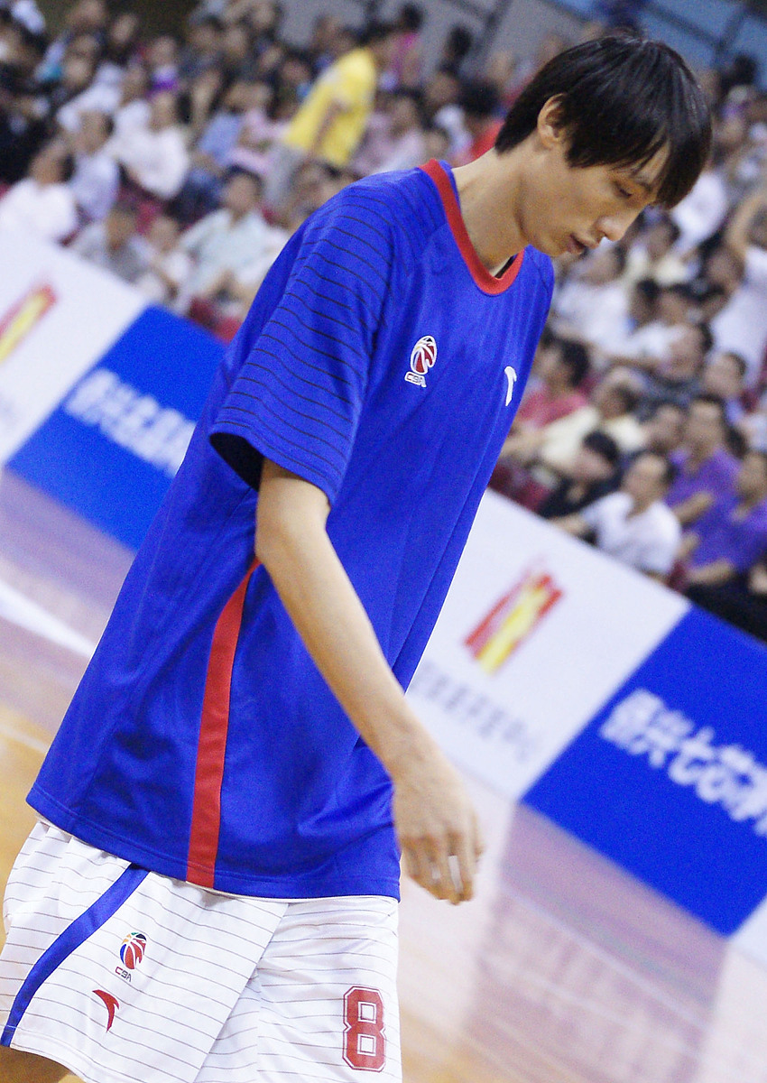 2011年11月4日,惠州,11/12cba季前赛,山东黄金vs江苏南钢.***_***  易