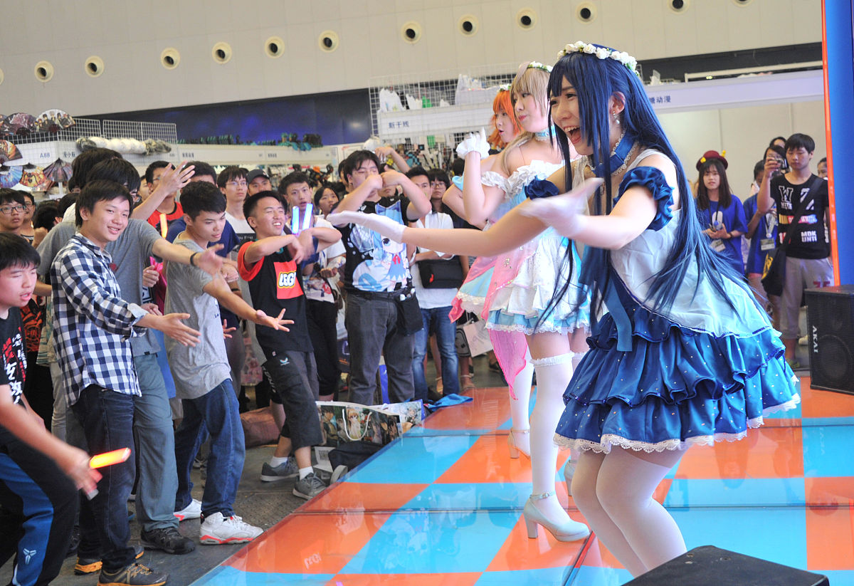 2023魔力之都中国动漫节海报设计：第15届上海盛会