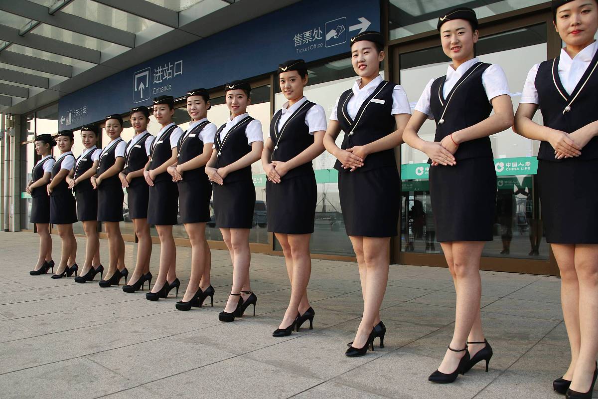 贵阳航空学校空乘专业身高要求：最低160cm，你符合吗？