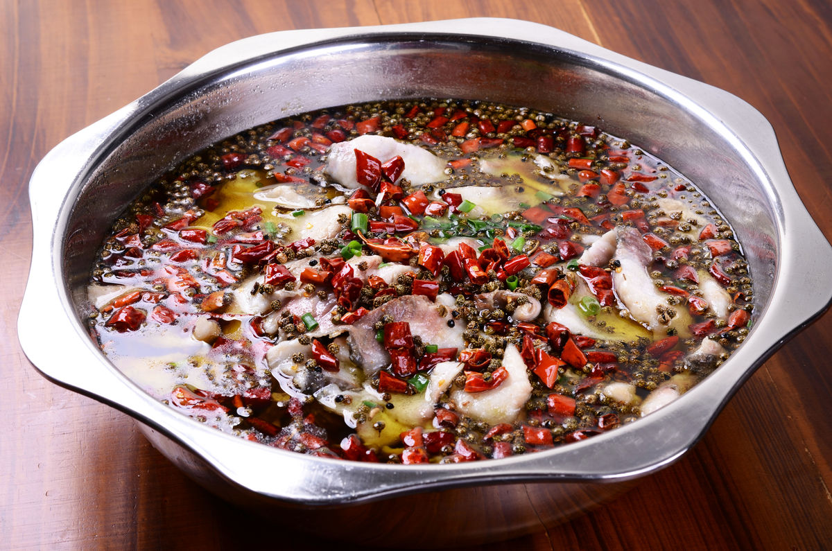 最最简单方便的家常水煮鱼做法大公开,赶紧一