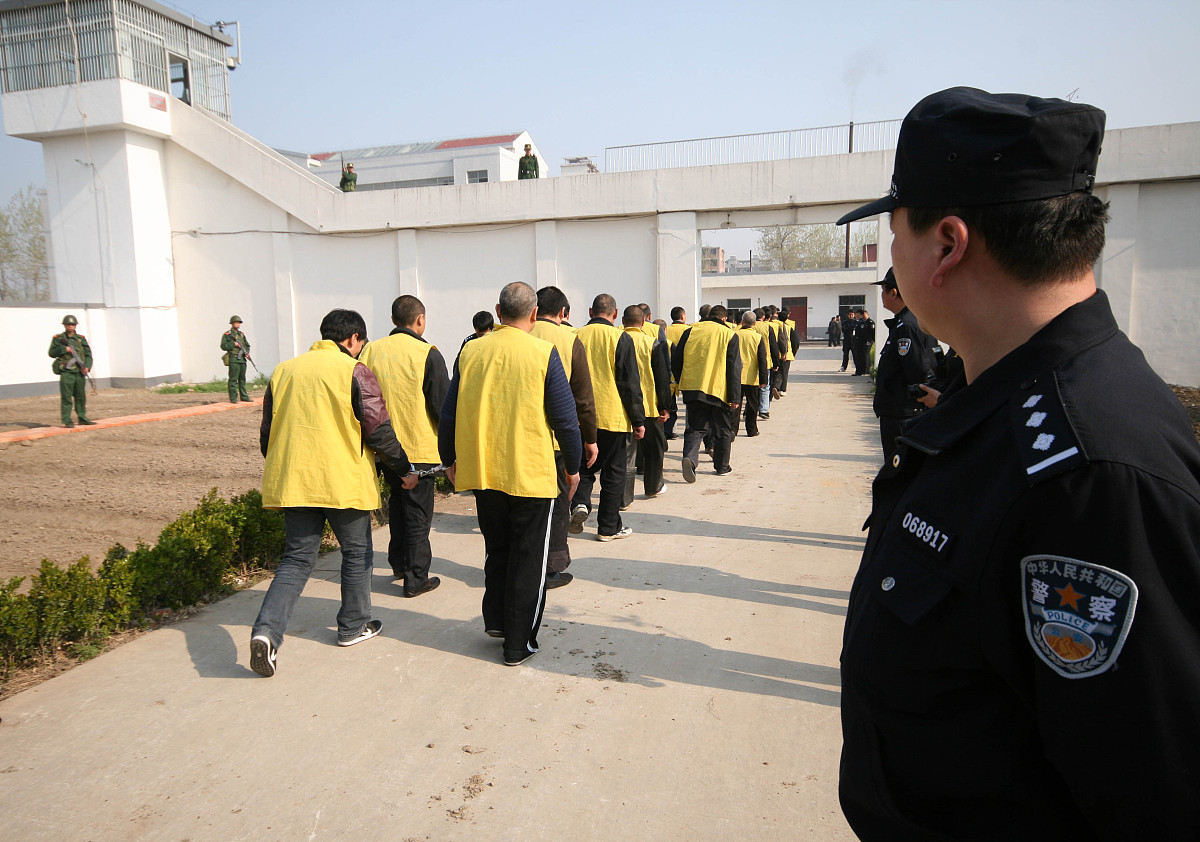 徐州安保中等专业学校2023年报名咨询电话 - 如何顺利报名？