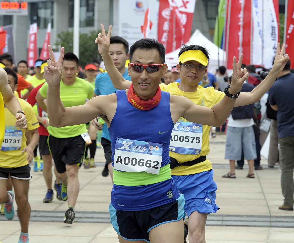 帮我写一个28天有效减肥清单、草案