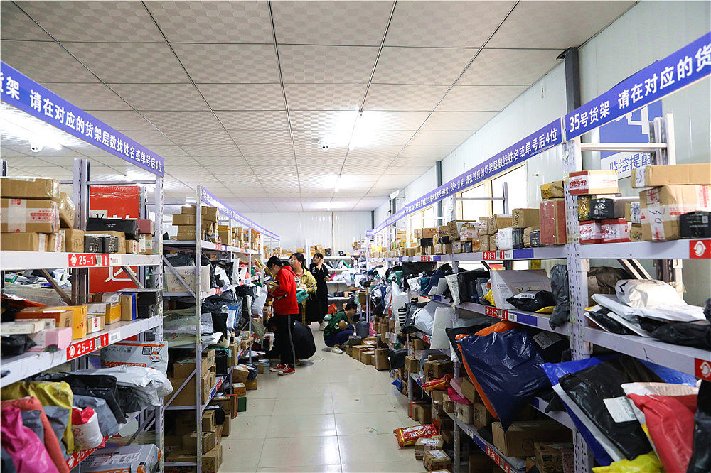 五金店老板必看！新手进货全攻略，4个技巧助你玩转五金市场