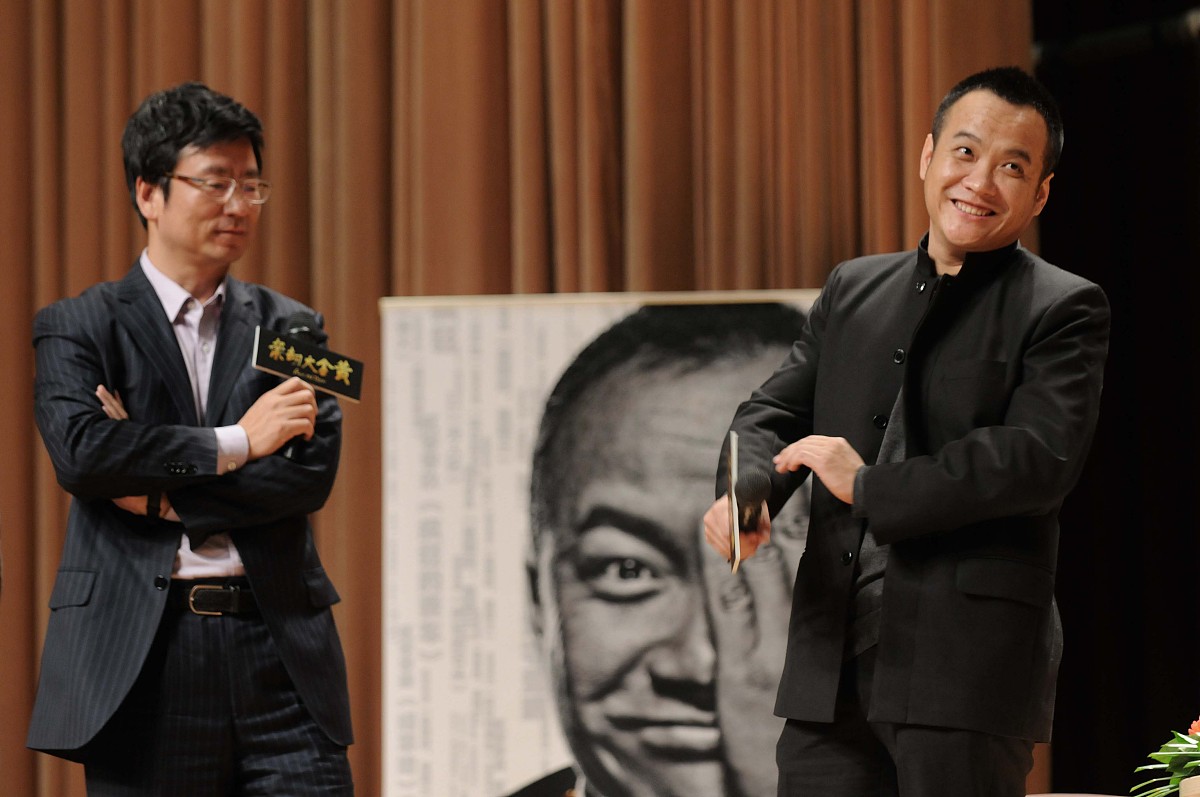 2012年4月5日,北京,《黄金大劫案》进高校第一站在中国传媒大学举行.*