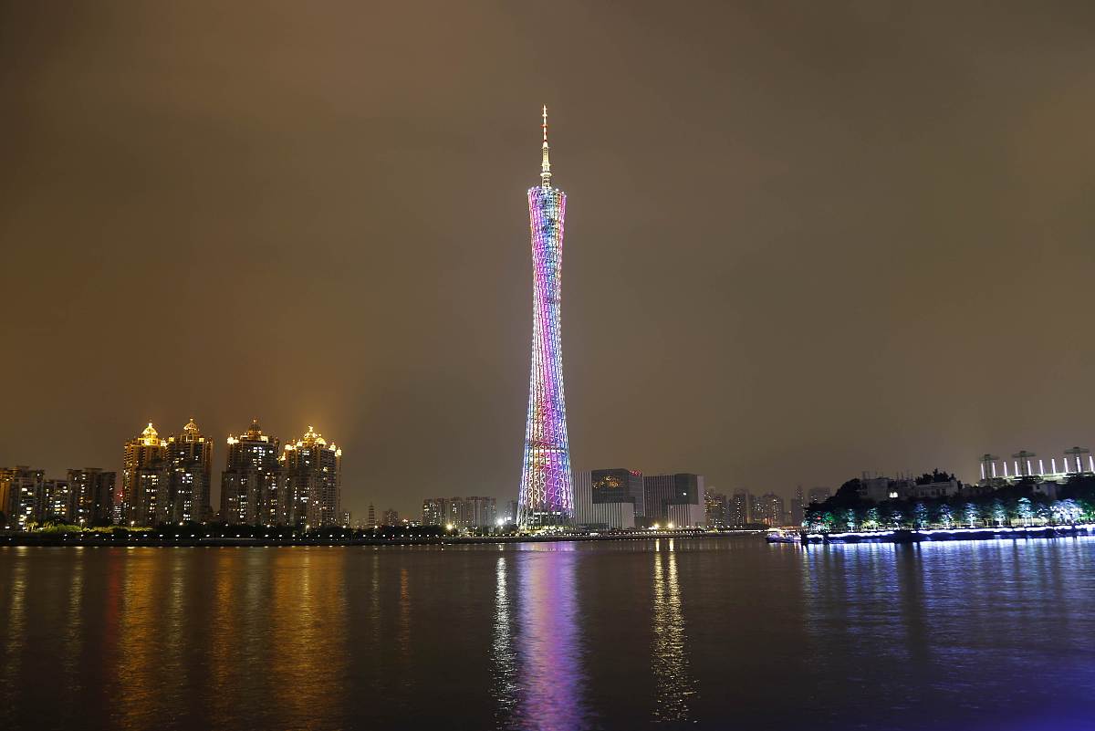 ***_***2014年10月23日,广东省广州市,地标广州塔,也称小蛮腰.从珠江