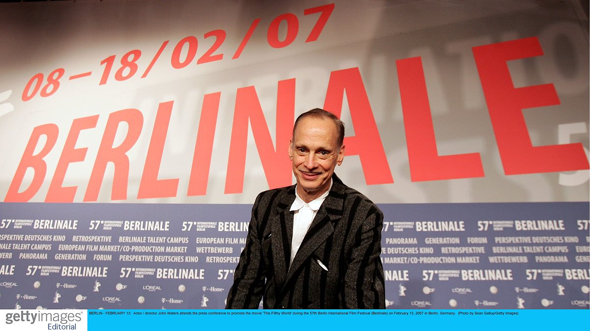 颠覆性创新理论500字