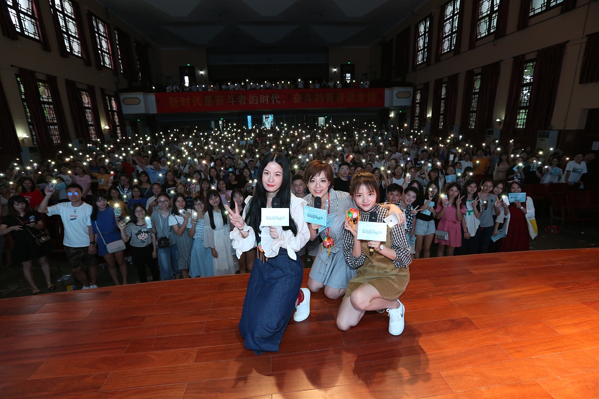 湖南大众传媒职业技术学院影视表演专业怎么样？师资、设施、就业前景深度解析