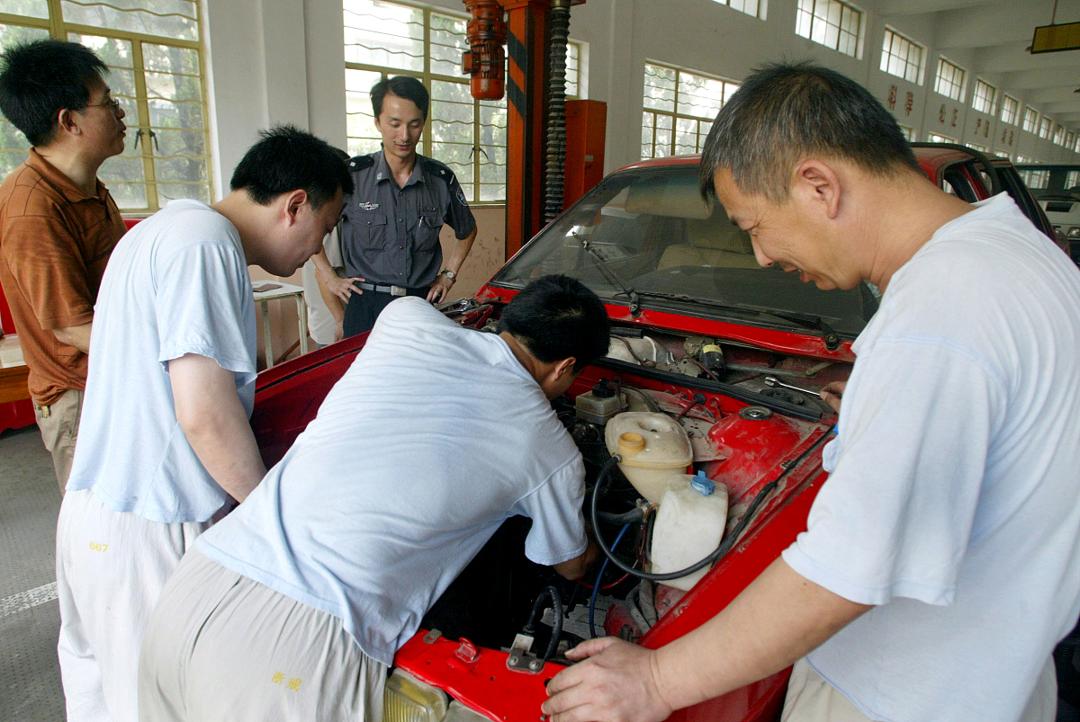 邵阳市交通学校2022年汽修招生简章 - 培养汽车修理技术人才
