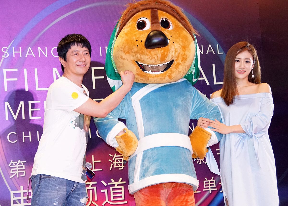 CCTV-6 动漫电影：人类灭亡、武器与外星文明