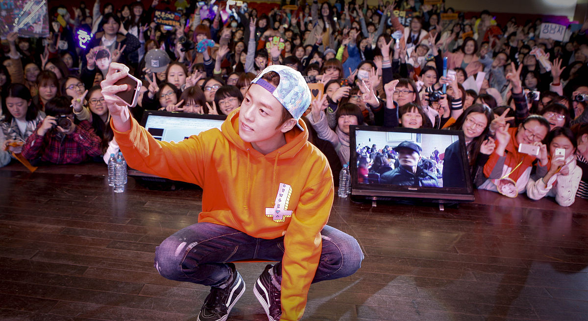 写一段类似贝贝风格的rap