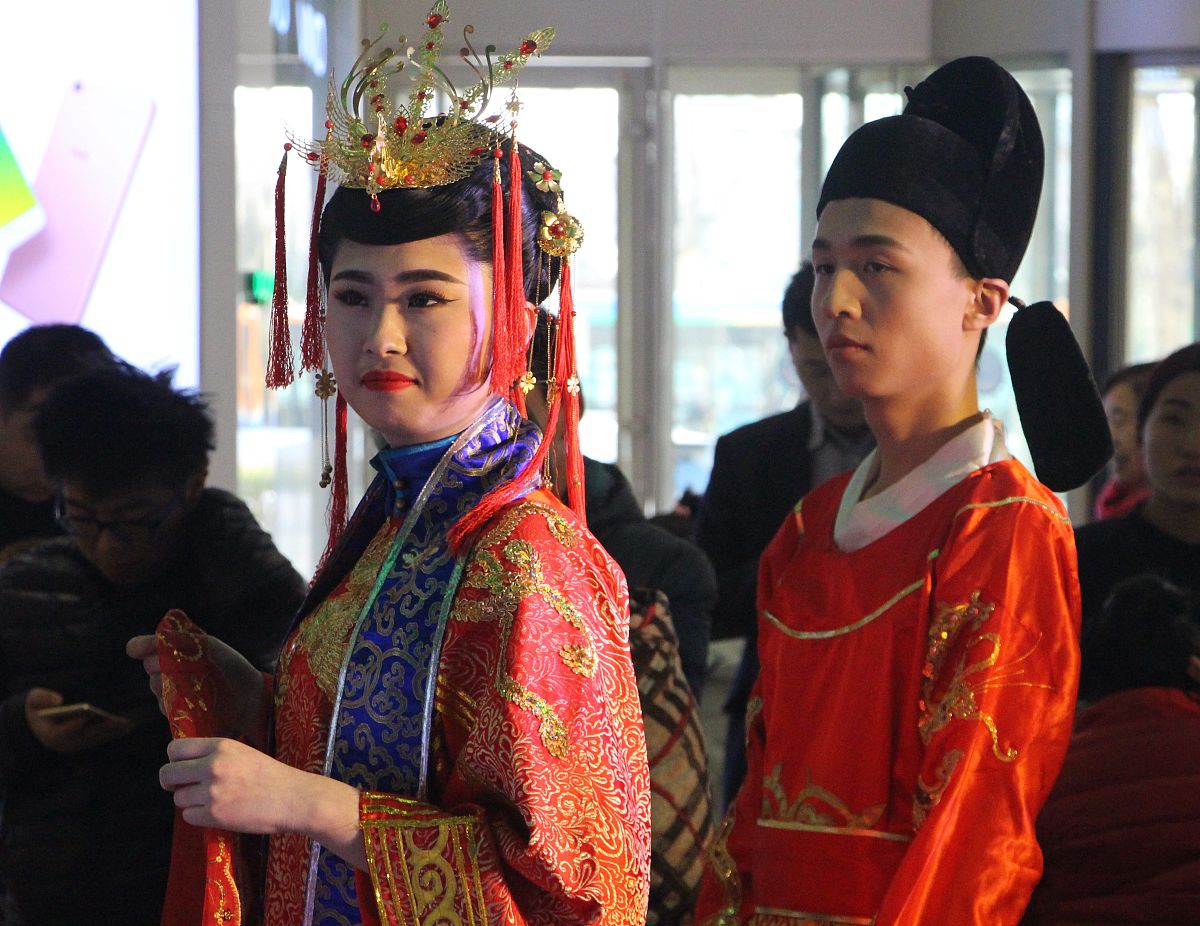 嫂夫人与少夫人：古代婚姻制度中的两种称呼