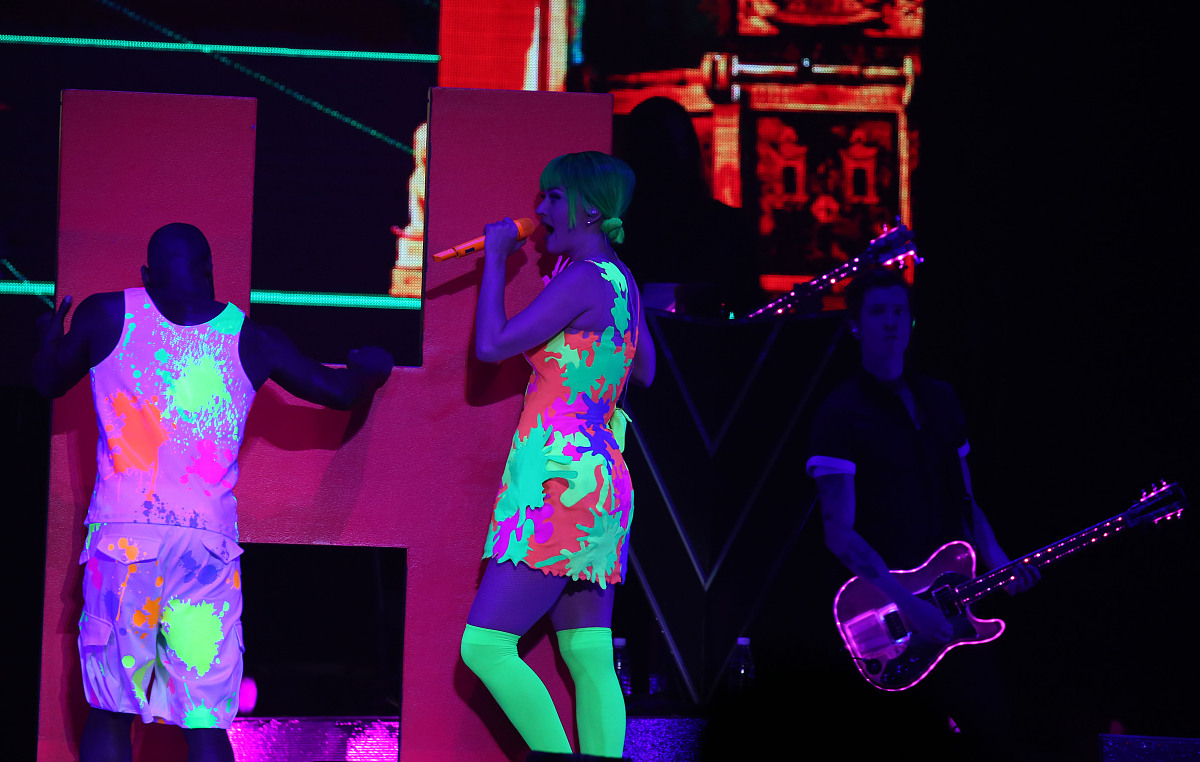 《mememe》电子音乐出自哪里？TeddyLoid创作的动画音乐