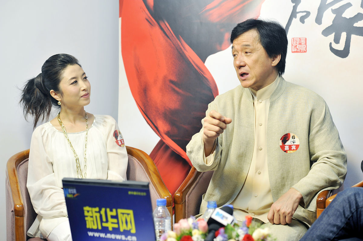 2009年4月22日,北京,新中国成立六十周年献礼歌曲《国家》官网开通仪