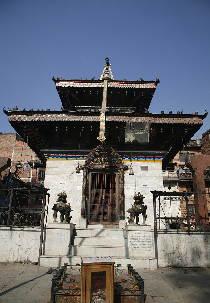 四川省马尔康民族师范学校民族美术专业怎么样都要学些什么