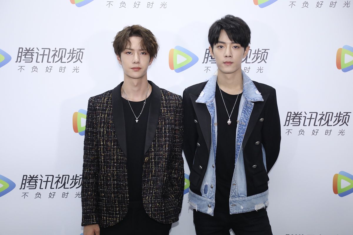 王一博写给肖战的情诗：相思颂，浪漫押韵，表达热恋爱情