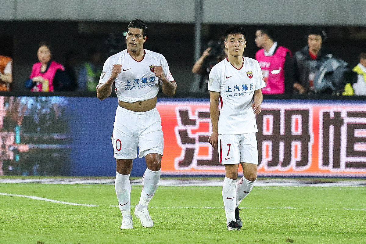 2018中超第28轮:广州恒大淘宝4-5上海上港