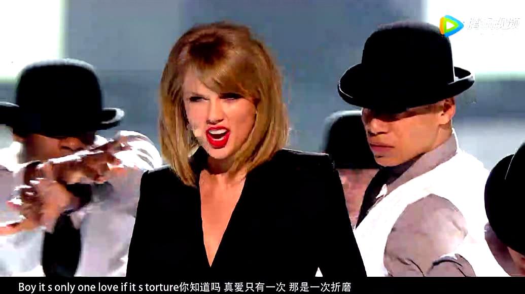 [图]霉霉现场版的《Blank Space》简直太美了!窒息的感觉