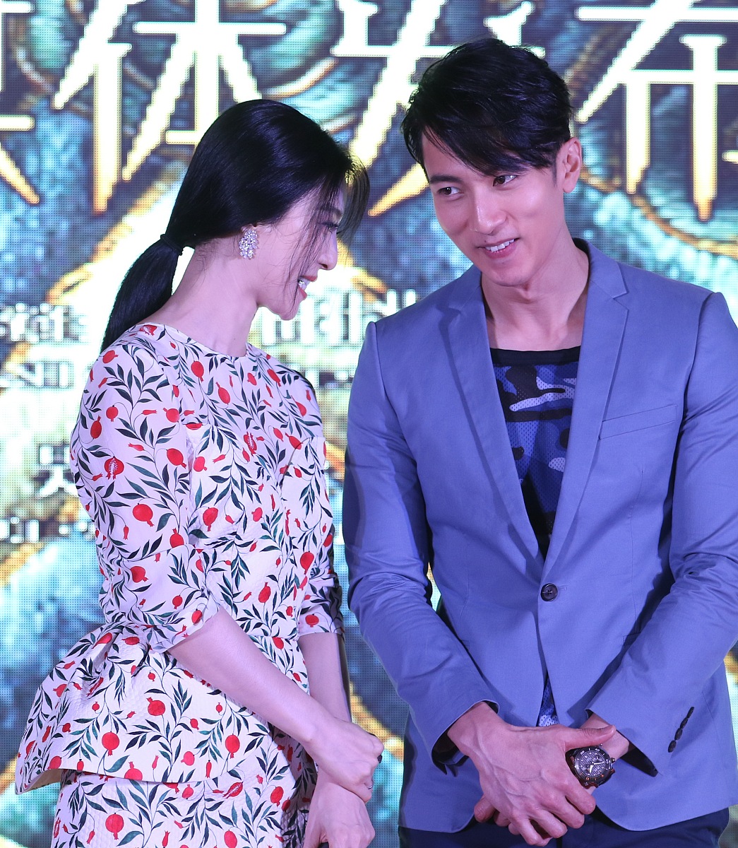2015年07月24日,上海,《王朝的女人·杨贵妃》上海首映发布会.***_***