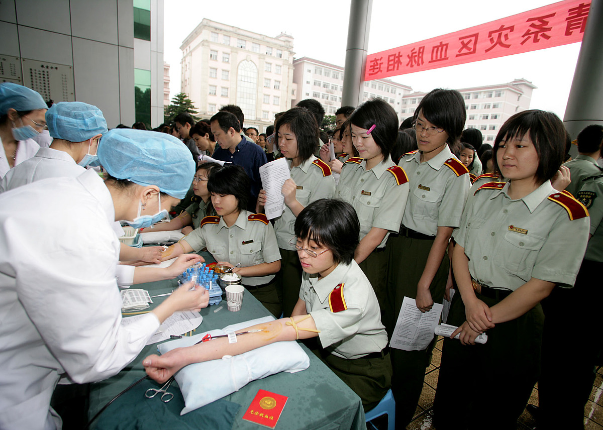 云南卫校毕业生就业前景：基层医疗卫生和旅游医疗服务机会