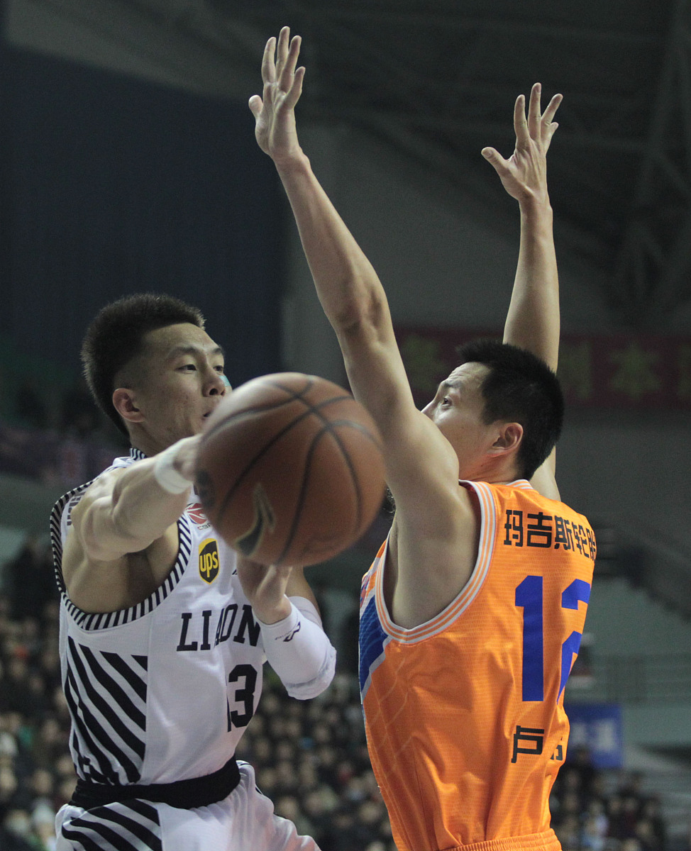 2016年1月3日,辽宁本溪,15/16cba第26轮,辽宁衡业vs上海大鲨鱼.***_**