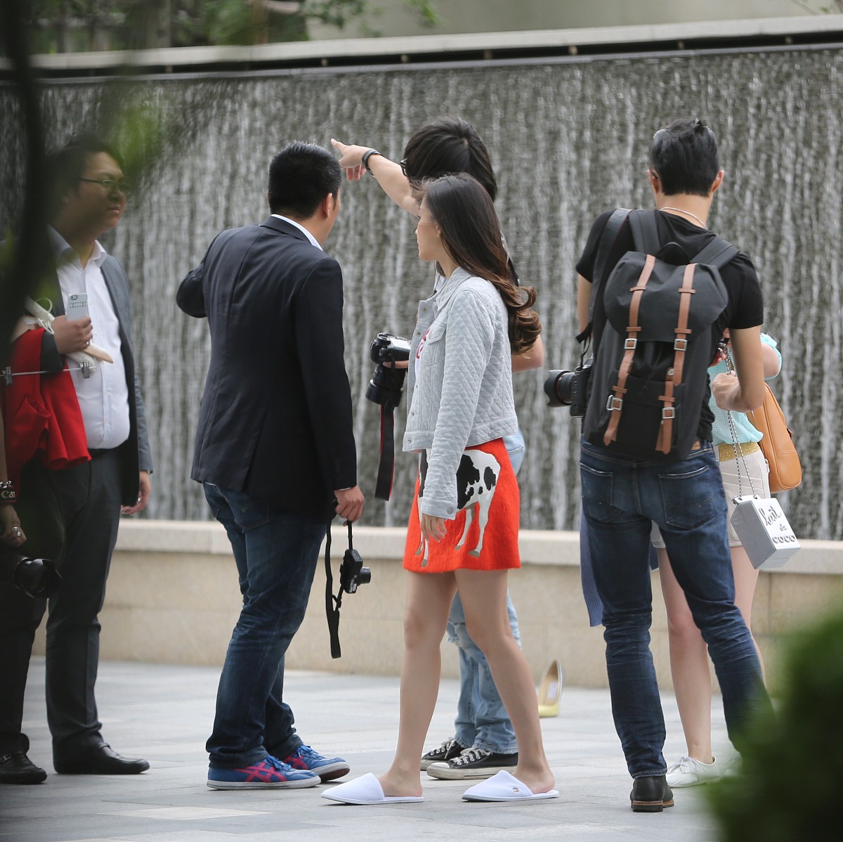 抖音X街拍媒体抓拍上海英语教师摄影师成功搭讪拿下视频放