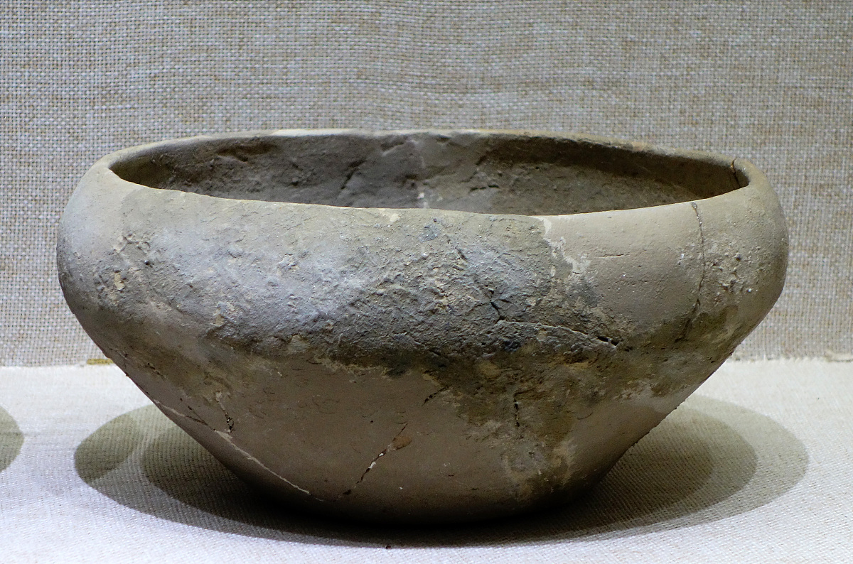 ***_***敛口曲腹?,新石器时代,庙子沟文化,距今5800-5000年,丰镇市北