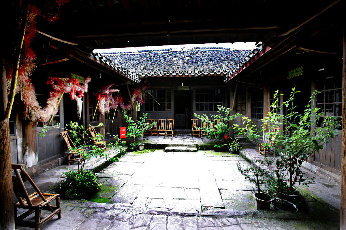 贵州民族大学中专部轻轨专业好吗