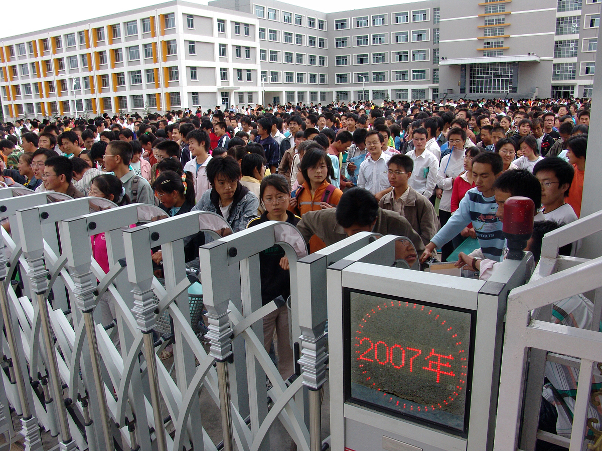 西峰陇东职业中等专业学校焊接技术应用专业怎么样？前景好，技能实用！
