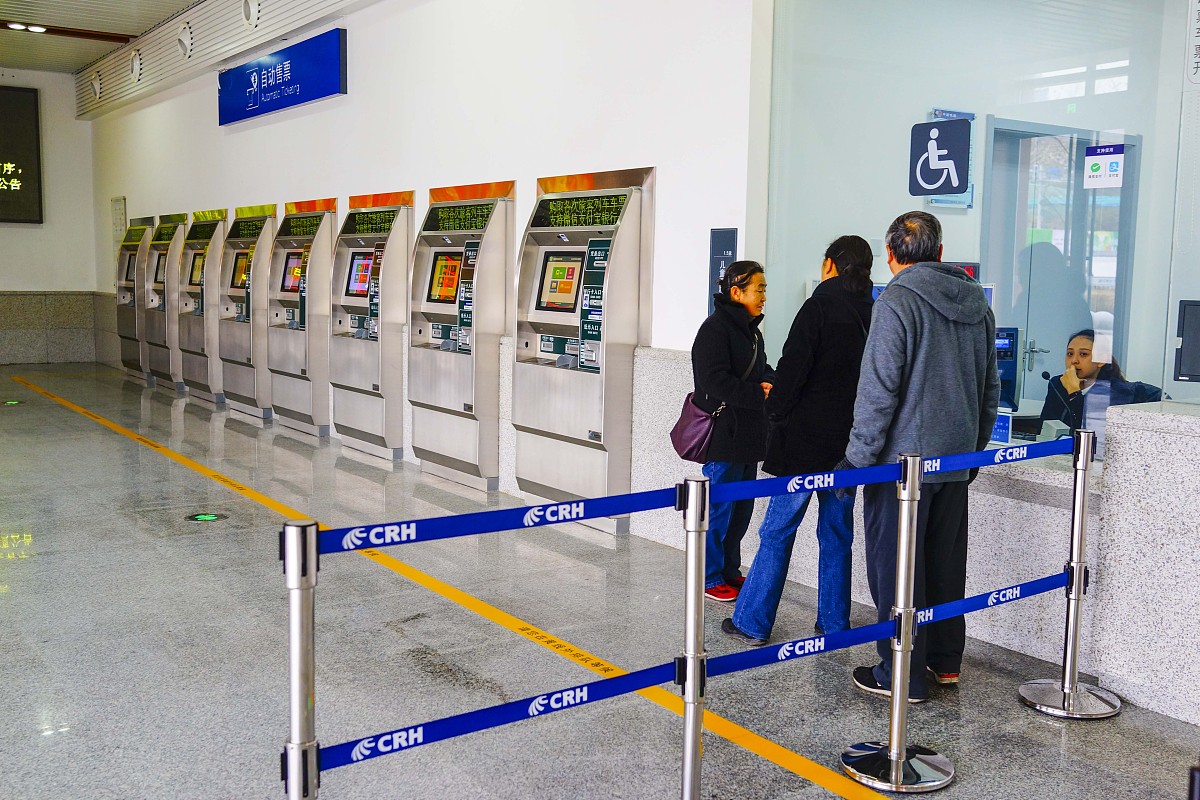 贵阳中考落榜了能读的高铁学校哪家好