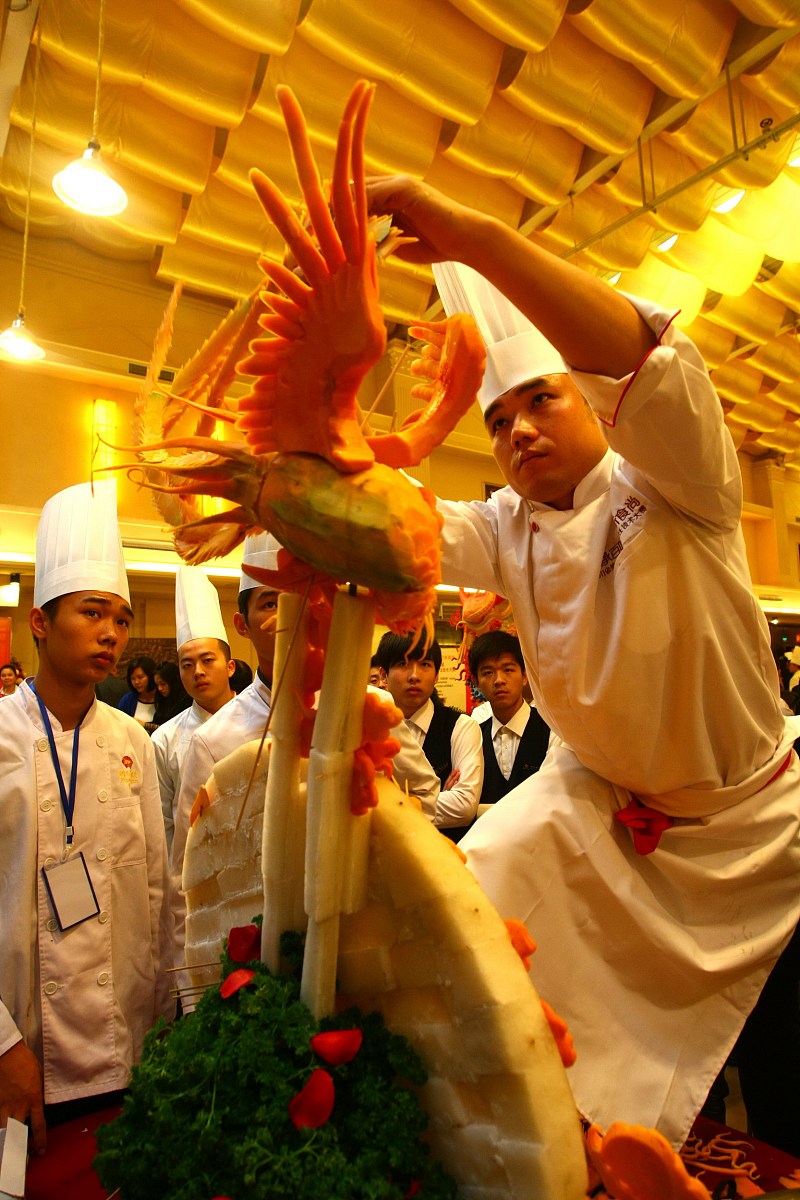 陕西川菜厨师学校：学习川菜精髓，探索川菜艺术
