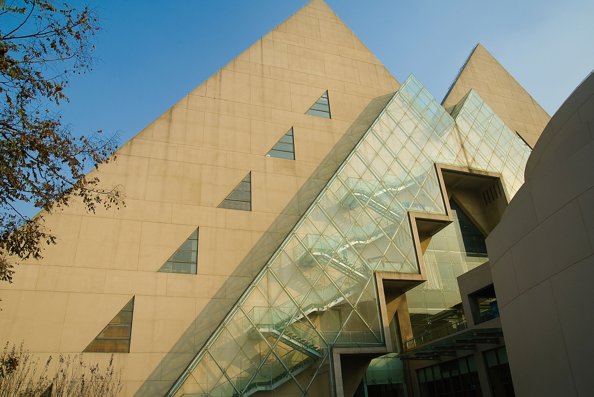 六盘水读中专学校学什么技术好