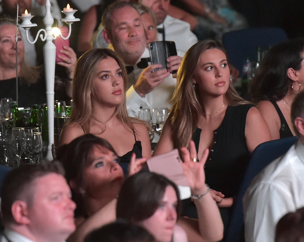 故事人生：倾听人生故事，分享精彩瞬间