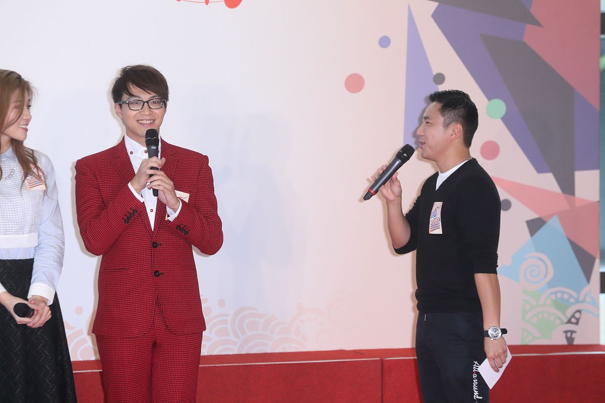 李猛家庭成员介绍：妻子是谁？孩子有几个？