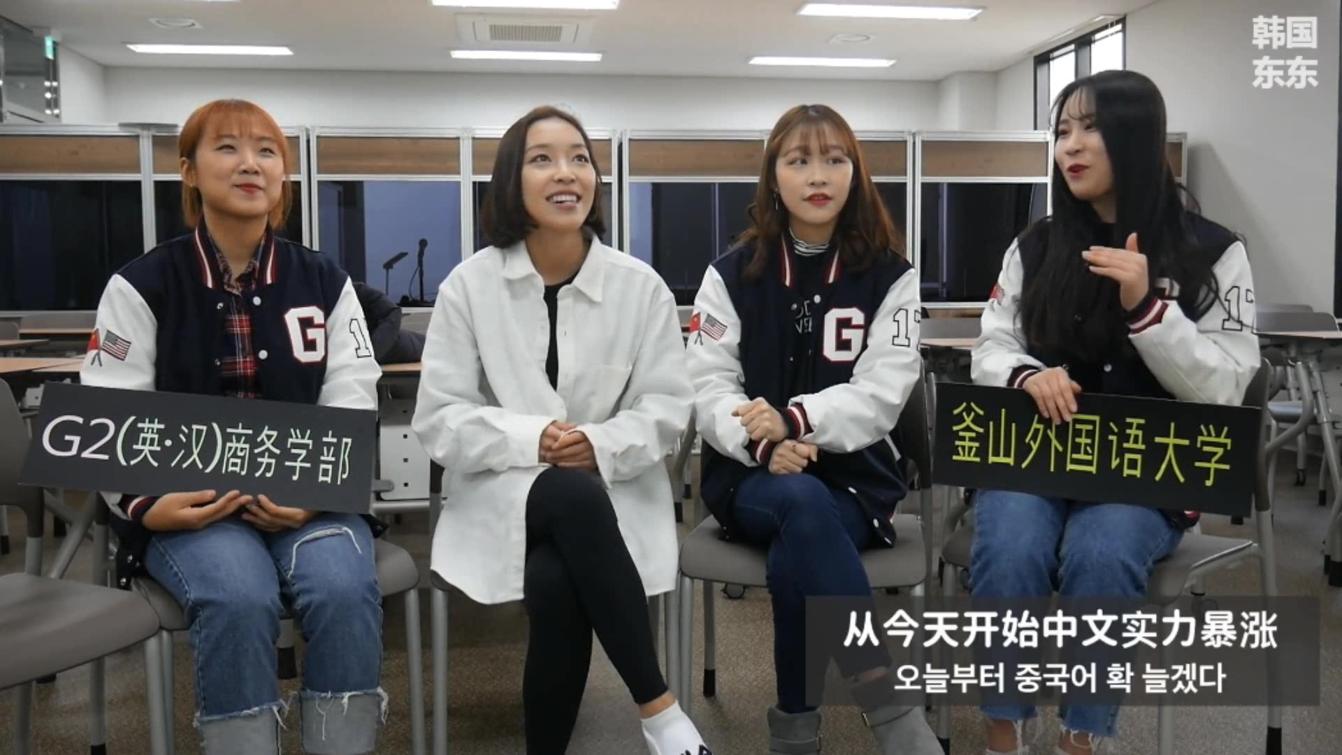 韩国少女看中国当红小鲜肉照片,看到这个人后妹子们全都不淡定了